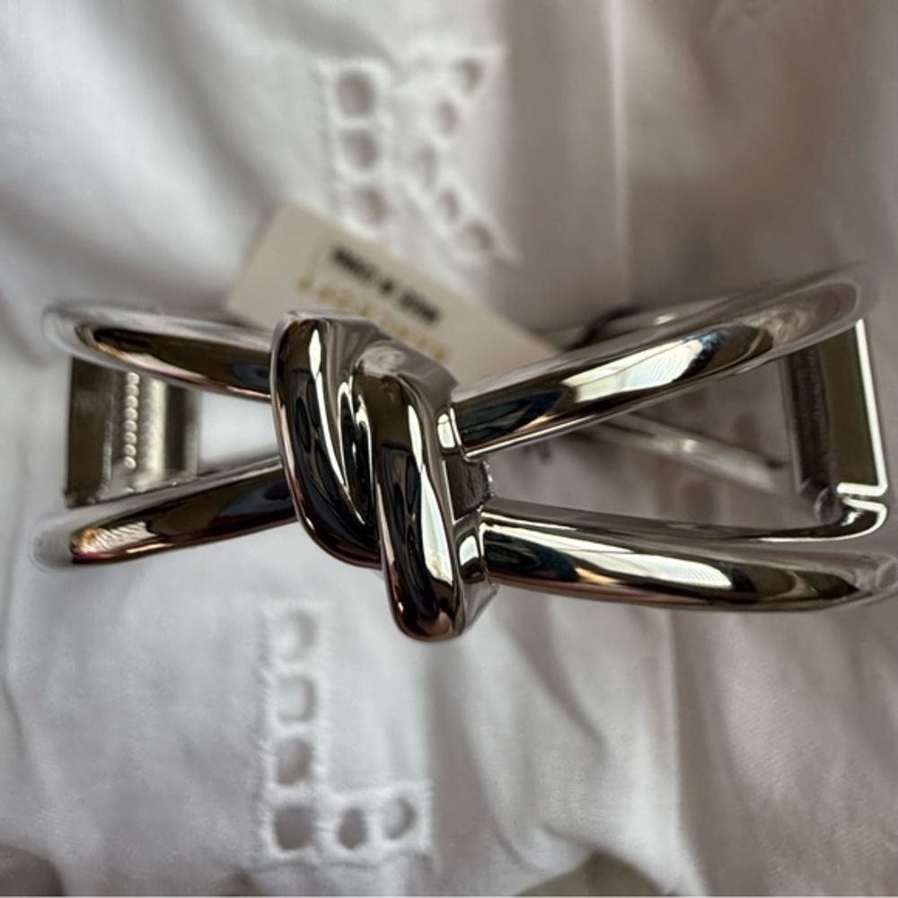 Bancroft Silver Knot Bracelet NWT Great Gift Idea